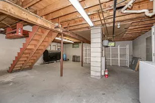 40 Sherburne Ave, Tyngsborough, MA 01879 - Photo 13