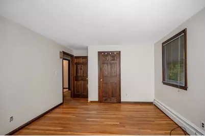 40 Sherburne Ave, Tyngsborough, MA 01879 - Photo 13