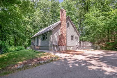 40 Sherburne Ave, Tyngsborough, MA 01879 - Photo 29