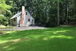 40 Sherburne Ave, Tyngsborough, MA 01879 - Photo 17