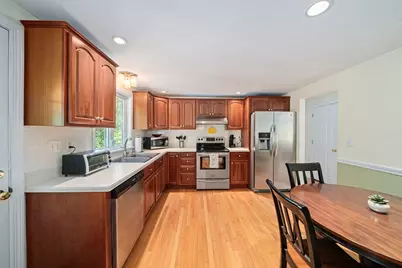 1 Carpenter Ln, Marshfield, MA 02050 - Photo 5