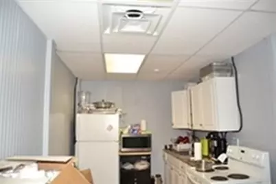 489 Middlesex St, Lowell, MA 01851 - Photo 11