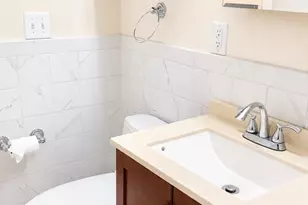 1105 Lexington St, Waltham, MA 02452 - Photo 9