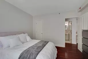 534 Beacon St, Boston, MA 02215 - Photo 11