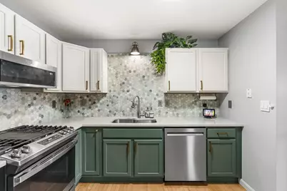 16 Margin St #5, Lynn, MA 01905 - Photo 3