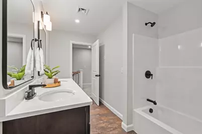 9 4th Ave #9, Haverhill, MA 01830 - Photo 17