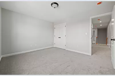 9 4th Ave #9, Haverhill, MA 01830 - Photo 21