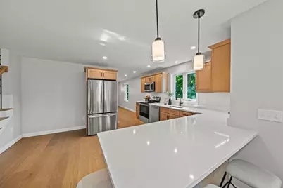 9 4th Ave #9, Haverhill, MA 01830 - Photo 9