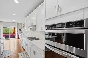 2 Poplar Ln, Hopkinton, MA 01748 - Photo 7