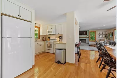 134 Avon St, Leominster, MA 01453 - Photo 15