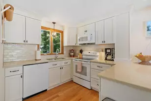 134 Avon St, Leominster, MA 01453 - Photo 9