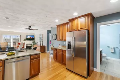 10 Cunningham Ln #204, Billerica, MA 01821 - Photo 7