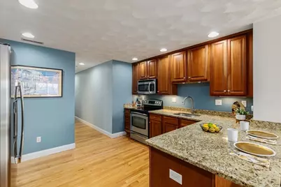 10 Cunningham Ln #204, Billerica, MA 01821 - Photo 9