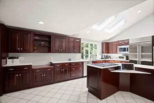 4 Pentucket Ln, Danvers, MA 01923 - Photo 3