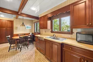 108 West St, Brockton, MA 02301 - Photo 3