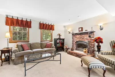 104 Arkansas Rd, Tewksbury, MA 01876 - Photo 7