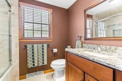 104 Arkansas Rd, Tewksbury, MA 01876 - Photo 9