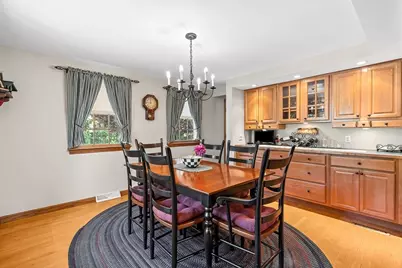 104 Arkansas Rd, Tewksbury, MA 01876 - Photo 5
