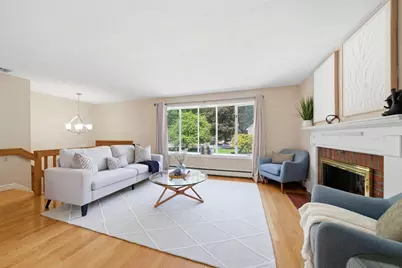 10 Richardson Cir, Saugus, MA 01906 - Photo 5