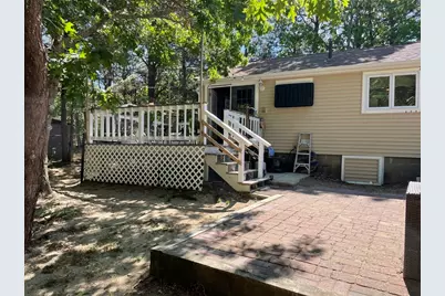 8 Jocelyn Ave, Plymouth, MA 02360 - Photo 13