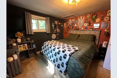8 Jocelyn Ave, Plymouth, MA 02360 - Photo 5