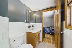 121 Plain St, Rehoboth, MA 02769 - Photo 17