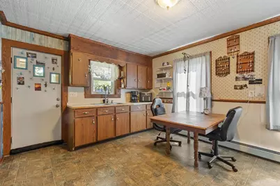 137 Spruce St, Winchendon, MA 01475 - Photo 11