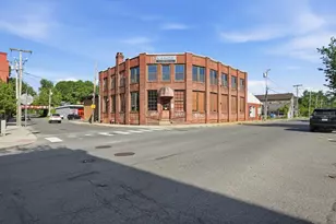 304 Pleasant St, Northampton, MA 01060 - Photo 1