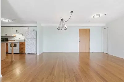 39 Parlin St #404, Everett, MA 02149 - Photo 5