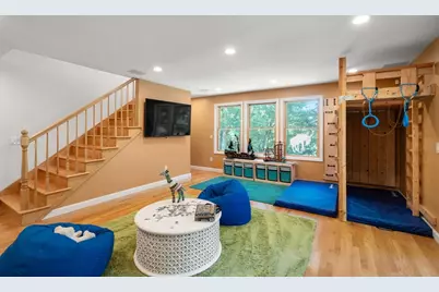 94 Mayfair Dr, Westwood, MA 02090 - Photo 25