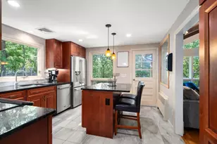 94 Mayfair Dr, Westwood, MA 02090 - Photo 5
