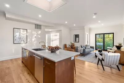 34 Vinton St, Boston, MA 02127 - Photo 7