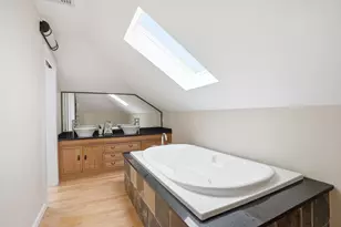 52 Boutwell St, Boston, MA 02122 - Photo 13