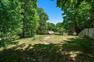 17 Stafford St, Plymouth, MA 02360 - Photo 37