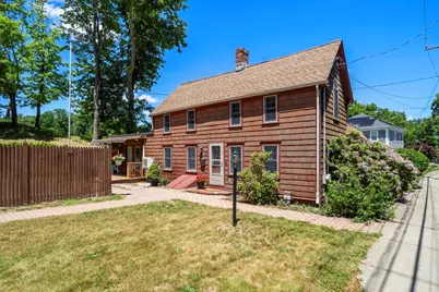 17 Stafford St, Plymouth, MA 02360 - Photo 1
