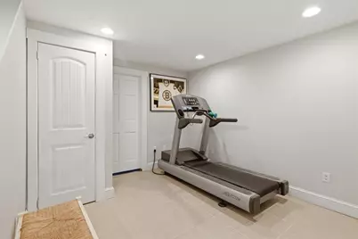 7 Lawrence Cir, Medfield, MA 02052 - Photo 23