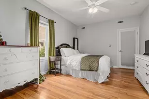 522 E 8th St, Boston, MA 02127 - Photo 5