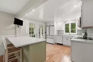223 Plum Hollow Rd, Falmouth, MA 02536 - Photo 7