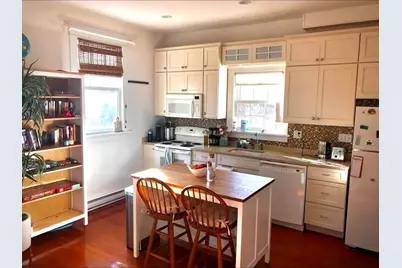 6 Railroad Avenue #A, Rockport, MA 01966 - Photo 5