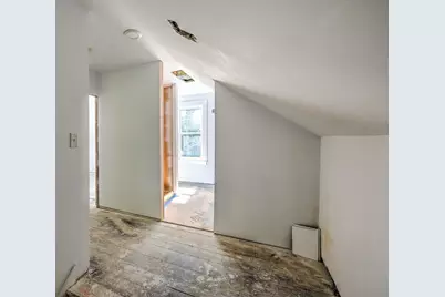 136 Quaboag St, Warren, MA 01083 - Photo 15