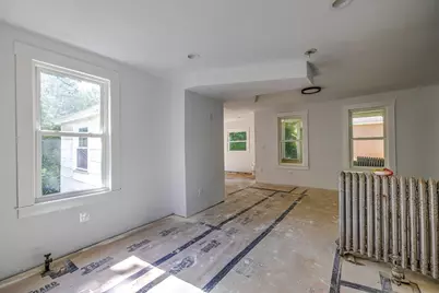 136 Quaboag St, Warren, MA 01083 - Photo 9
