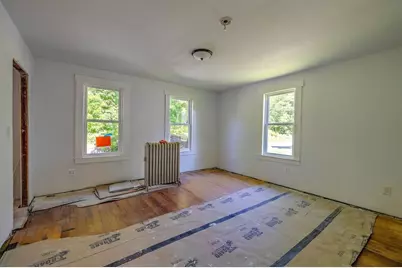 136 Quaboag St, Warren, MA 01083 - Photo 11