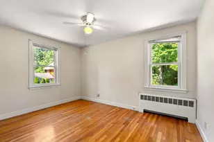 15 Pleasant St, Burlington, MA 01803 - Photo 13