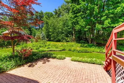 15 Pleasant St, Burlington, MA 01803 - Photo 25