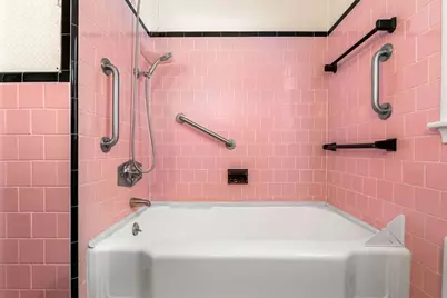 15 Pleasant St, Burlington, MA 01803 - Photo 11