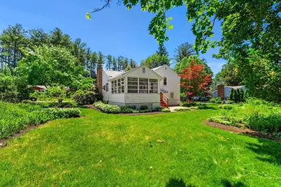 15 Pleasant St, Burlington, MA 01803 - Photo 27
