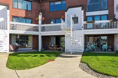 126 Merrimac Street #9, Newburyport, MA 01950 - Photo 3