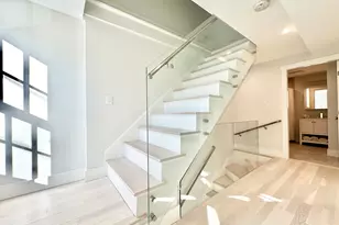 11 Lowell St, Arlington, MA 02476 - Photo 15