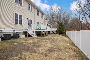 100 Baldwin Ave, Woburn, MA 01801 - Photo 37