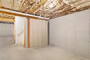 100 Baldwin Ave, Woburn, MA 01801 - Photo 39